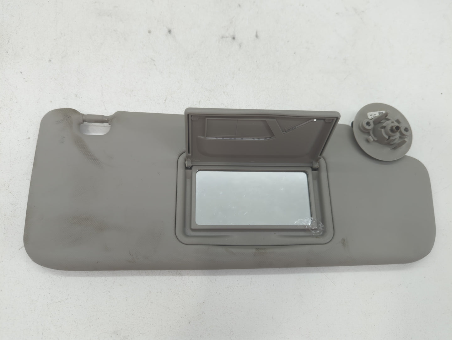 2012-2019 Chevrolet Sonic Sun Visor Shade Replacement Passenger Right Mirror Fits Fits 2012 2013 2014 2015 2016 2017 2018 20