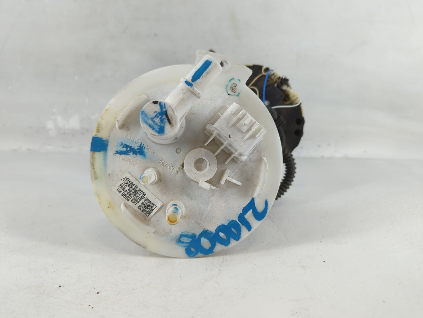2013-2018 Chevrolet Sonic Electrical Gas Fuel Pump Assembly - Oemusedautoparts1.com