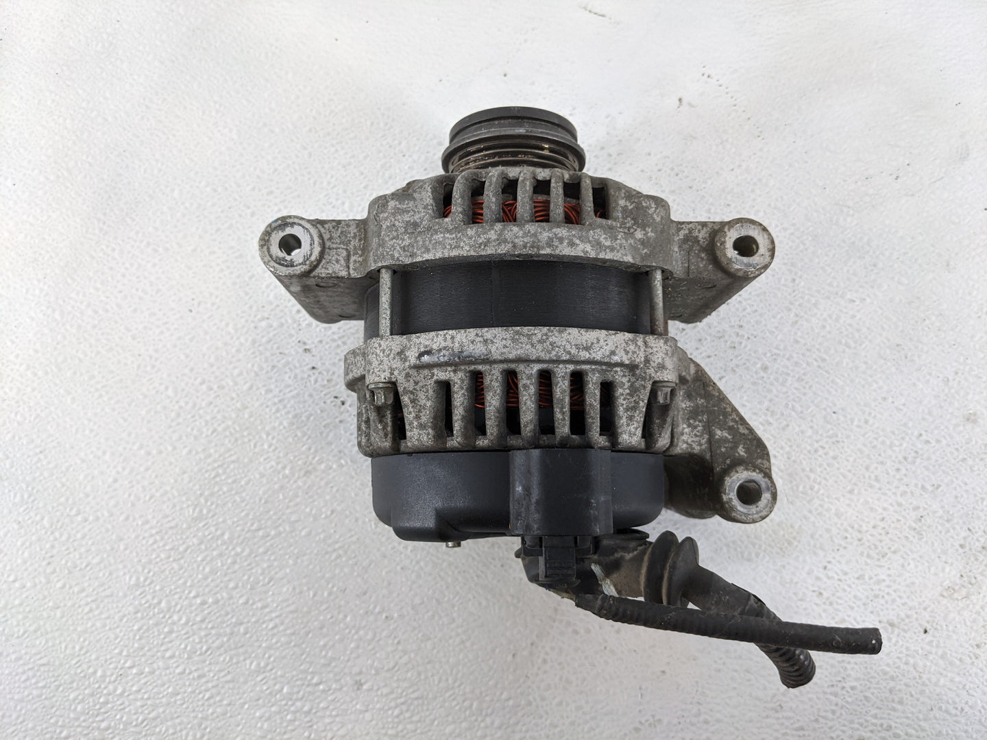 2016-2022 Chevrolet Spark Alternator Replacement Generator Charging Assembly Engine OEM P/N:4248282 Fits OEM Used Auto Parts