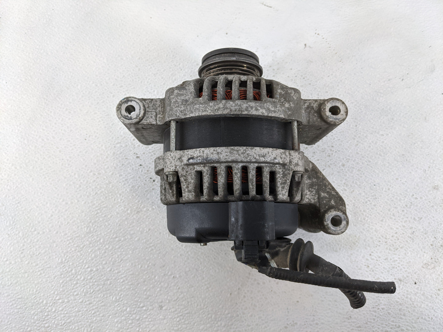 2016-2022 Chevrolet Spark Alternator Replacement Generator Charging Assembly Engine OEM P/N:4248282 Fits OEM Used Auto Parts