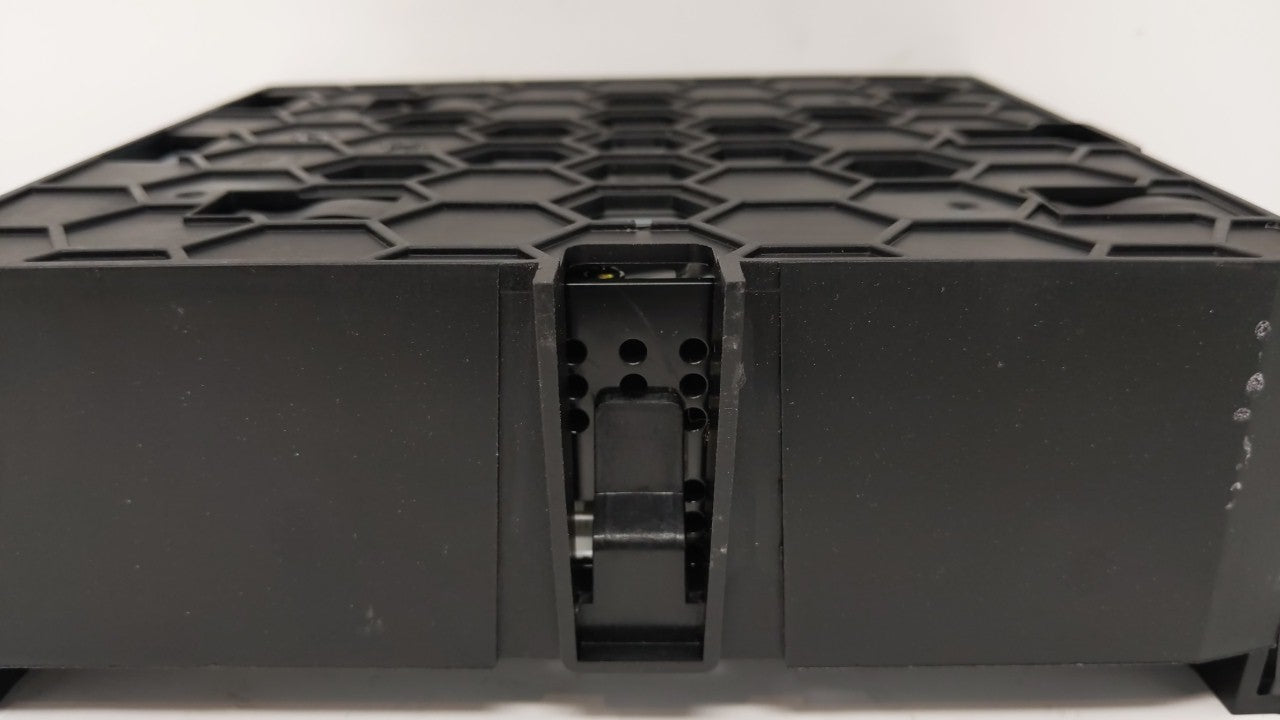 2017 Chevrolet Spark Radio AM FM Cd Player Receiver Replacement P/N:42518059 Fits Fits 2018 OEM Used Auto Parts - Oemusedaut