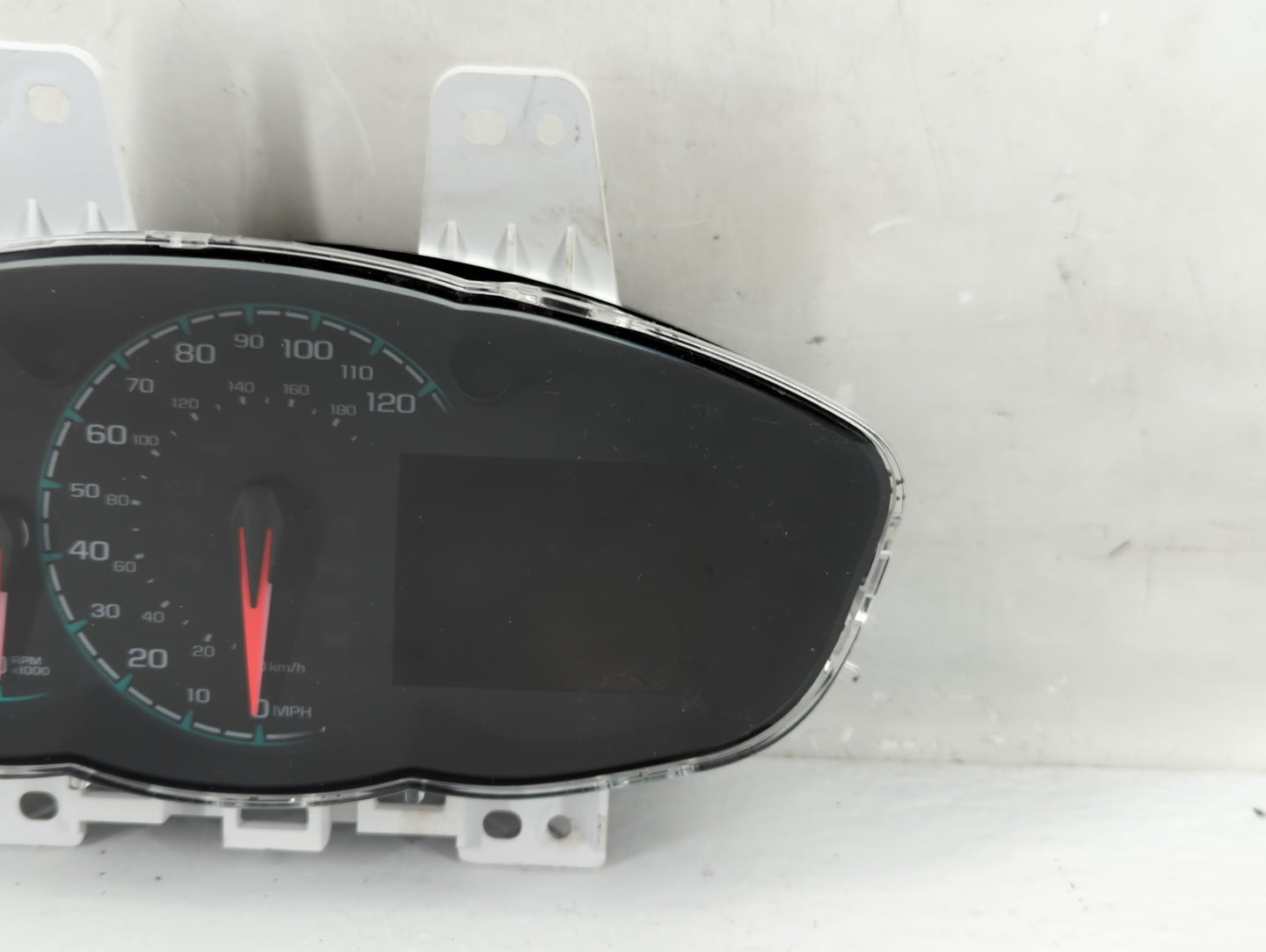 2016-2018 Chevrolet Spark Instrument Cluster Speedometer Gauges P/N:688437714 42418602 Fits Fits 2016 2017 2018 OEM Used Aut