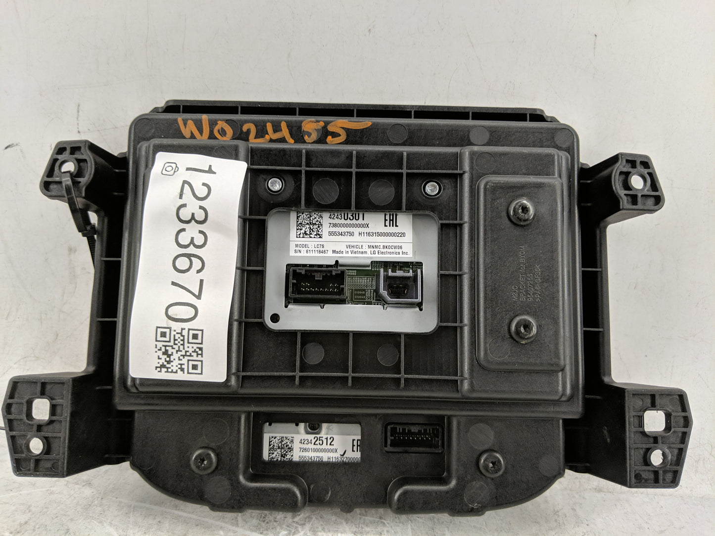 2016-2017 Chevrolet Spark Information Display Screen - Oemusedautoparts1.com