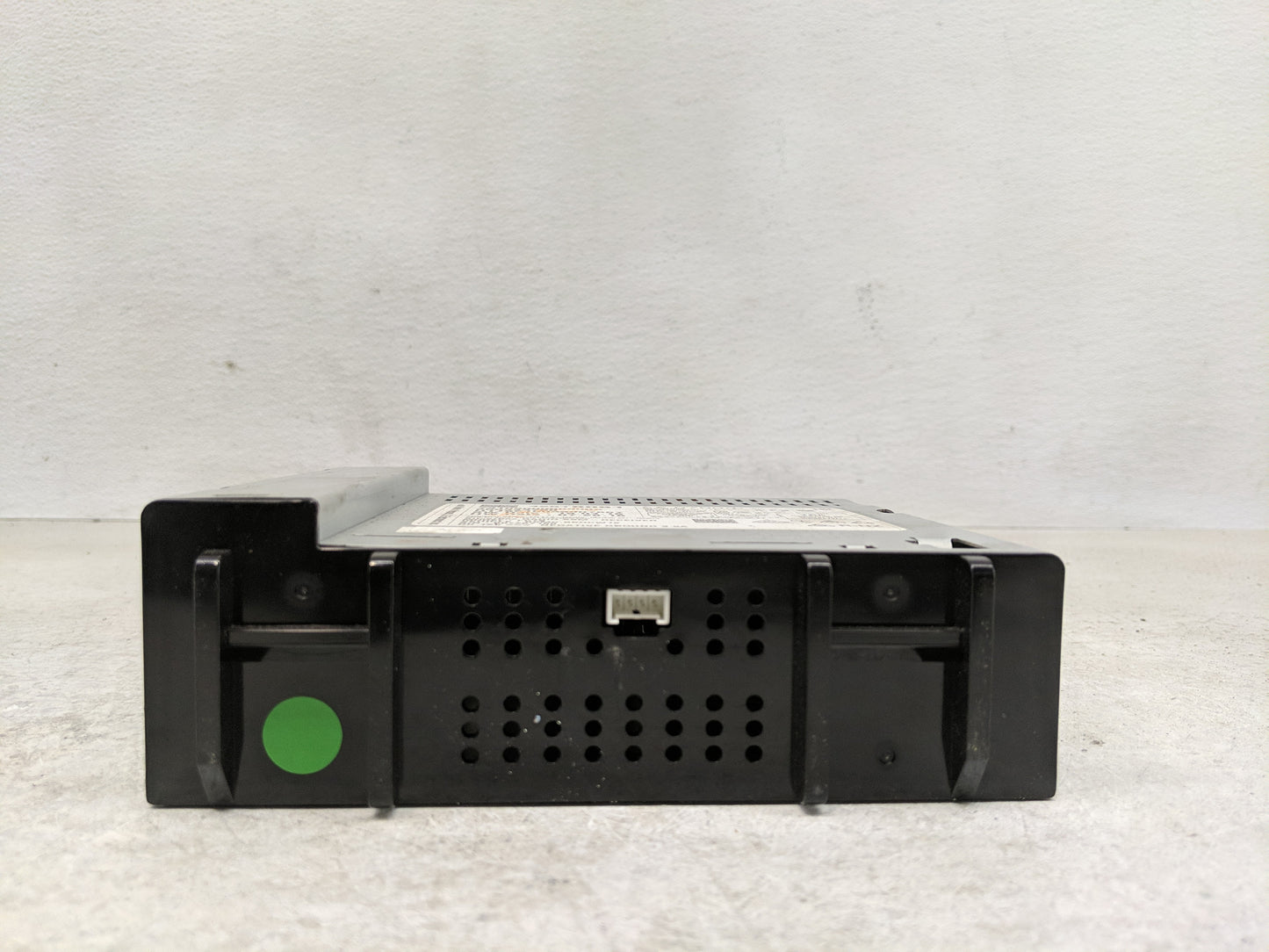 2017 Chevrolet Spark Radio AM FM Cd Player Receiver Replacement P/N:84278545 Fits Fits 2018 2019 OEM Used Auto Parts - Oemus
