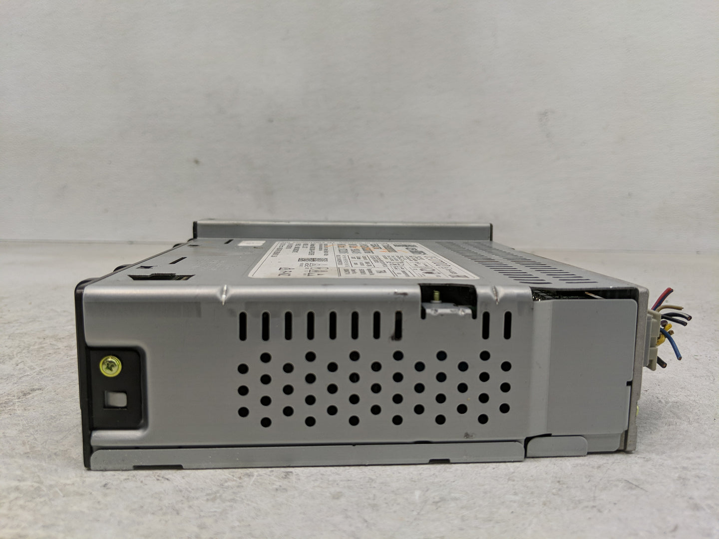 2017 Chevrolet Spark Radio AM FM Cd Player Receiver Replacement P/N:84278545 Fits Fits 2018 2019 OEM Used Auto Parts - Oemus