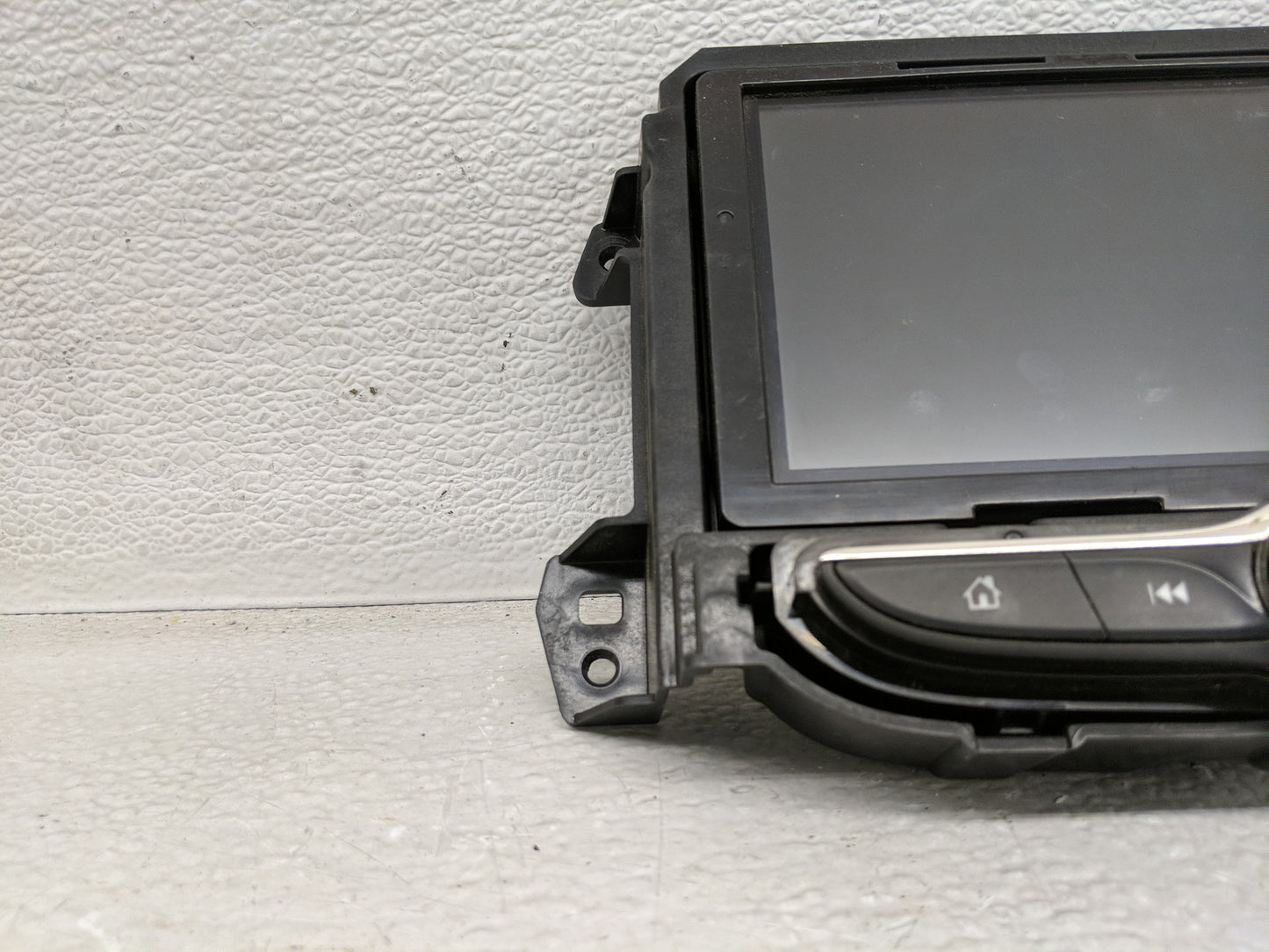 2016-2017 Chevrolet Spark Information Display Screen - Oemusedautoparts1.com