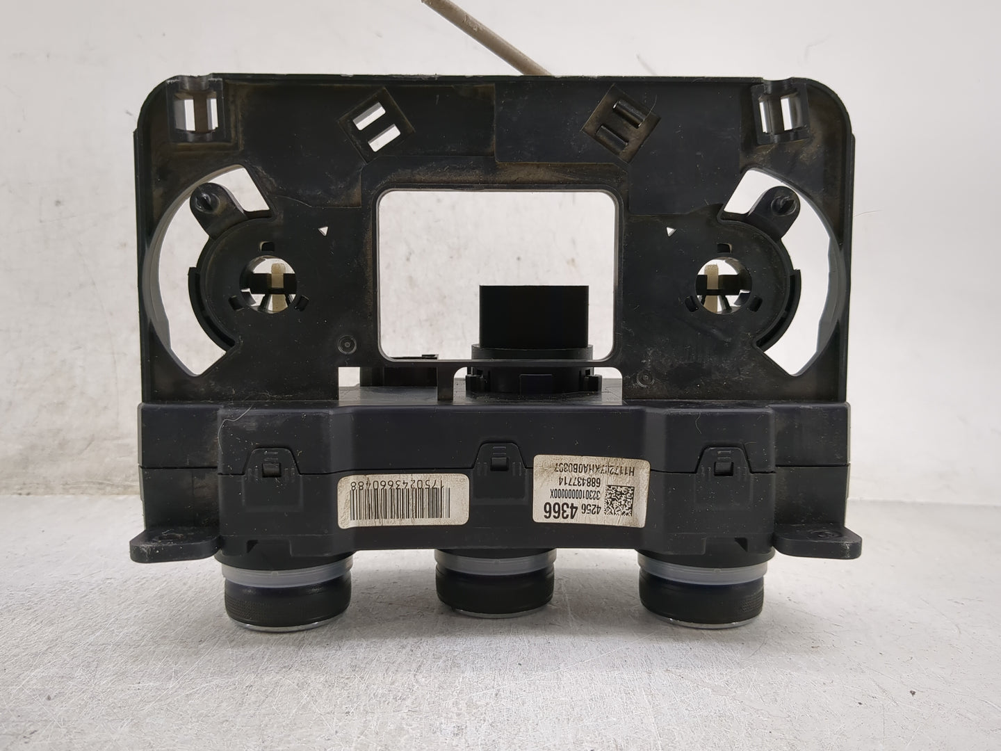 2017-2018 Chevrolet Spark Climate Control Module Temperature AC/Heater Replacement P/N:42614205 Fits Fits 2017 2018 OEM Used