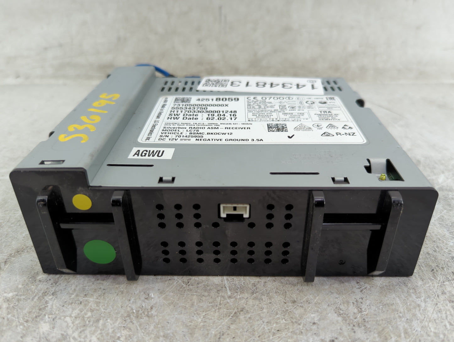2017 Chevrolet Spark Radio AM FM Cd Player Receiver Replacement P/N:42518059 LC7S, BSMC.BKOCW12 Fits Fits 2018 2019 OEM Used