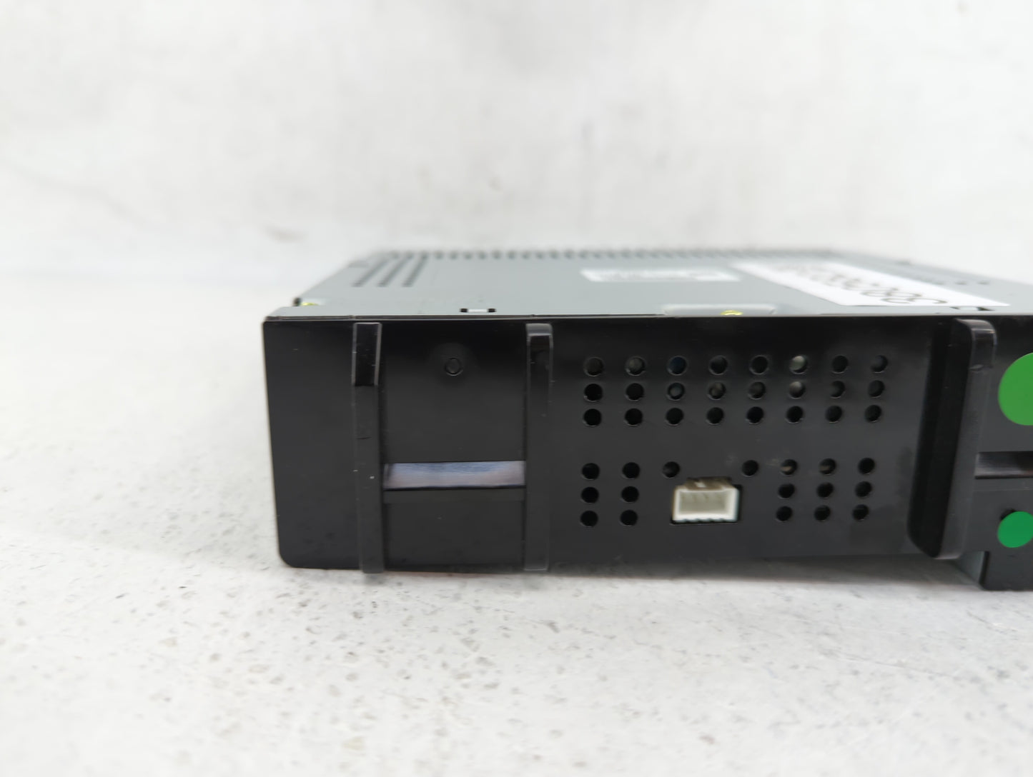 2017-2017 Chevrolet Spark Am Fm Cd Player Radio Receiver - Oemusedautoparts1.com