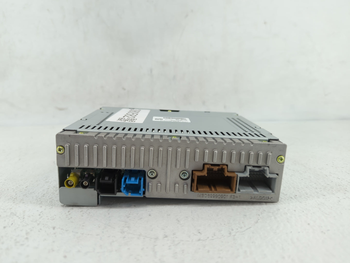 2017-2017 Chevrolet Spark Am Fm Cd Player Radio Receiver - Oemusedautoparts1.com