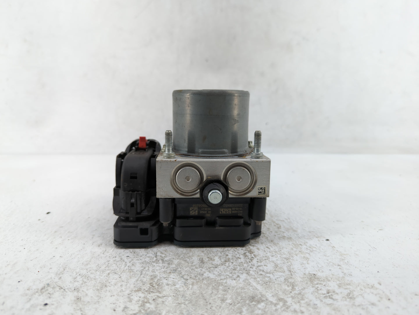 2017 Chevrolet Spark ABS Pump Control Module Replacement P/N:42483587 Fits OEM Used Auto Parts - Oemusedautoparts1.com