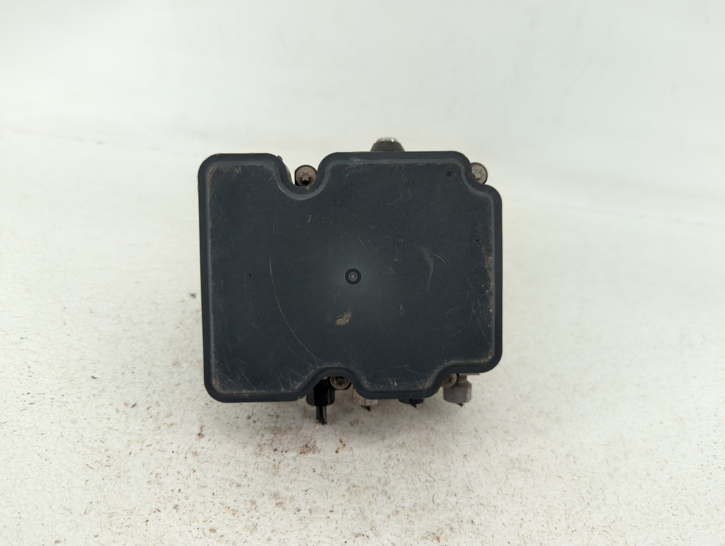 2017 Chevrolet Spark ABS Pump Control Module Replacement P/N:42483587 Fits OEM Used Auto Parts - Oemusedautoparts1.com