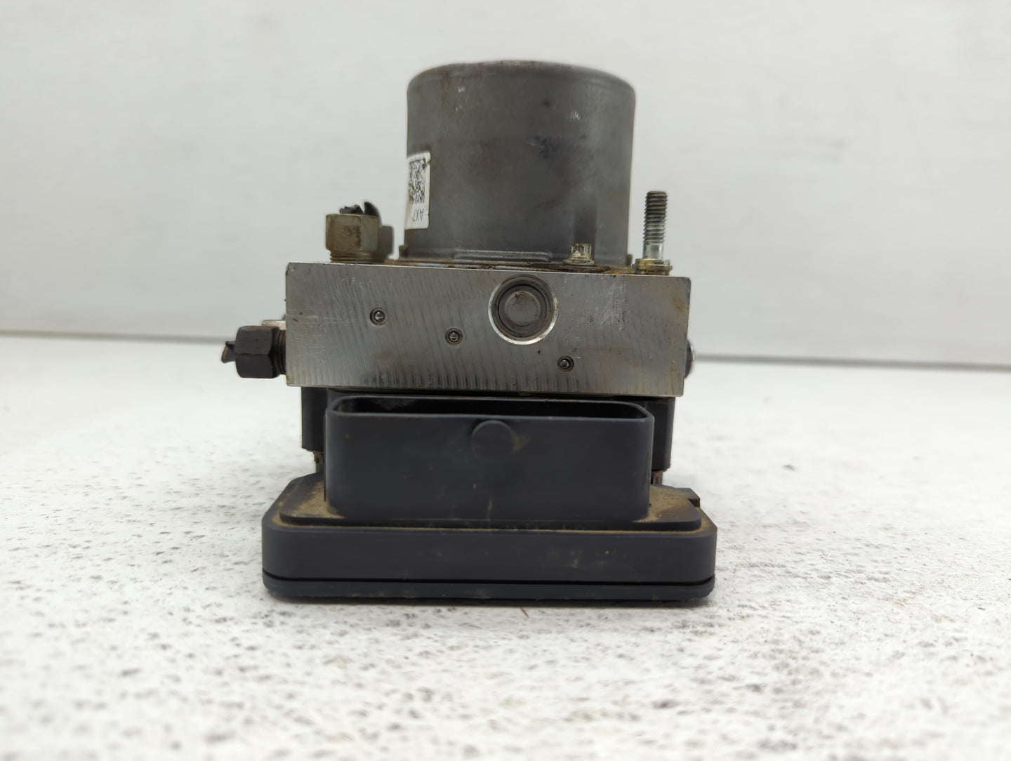 2017 Chevrolet Spark ABS Pump Control Module Replacement P/N:42483587 Fits OEM Used Auto Parts - Oemusedautoparts1.com