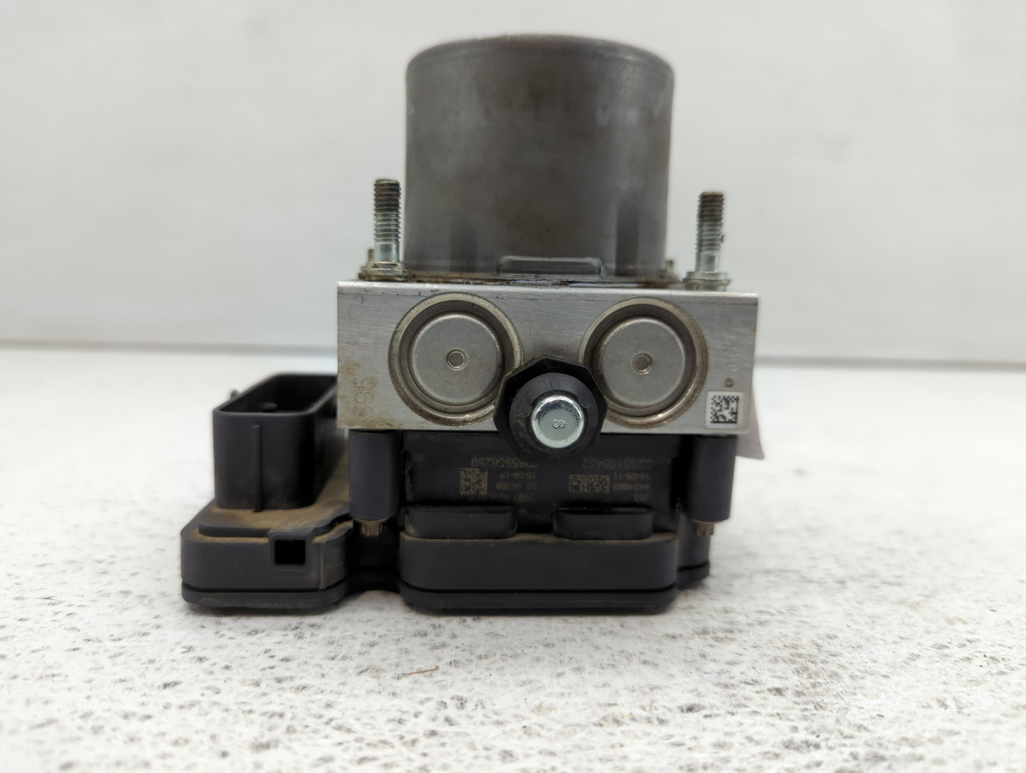 2017 Chevrolet Spark ABS Pump Control Module Replacement P/N:42483587 Fits OEM Used Auto Parts - Oemusedautoparts1.com