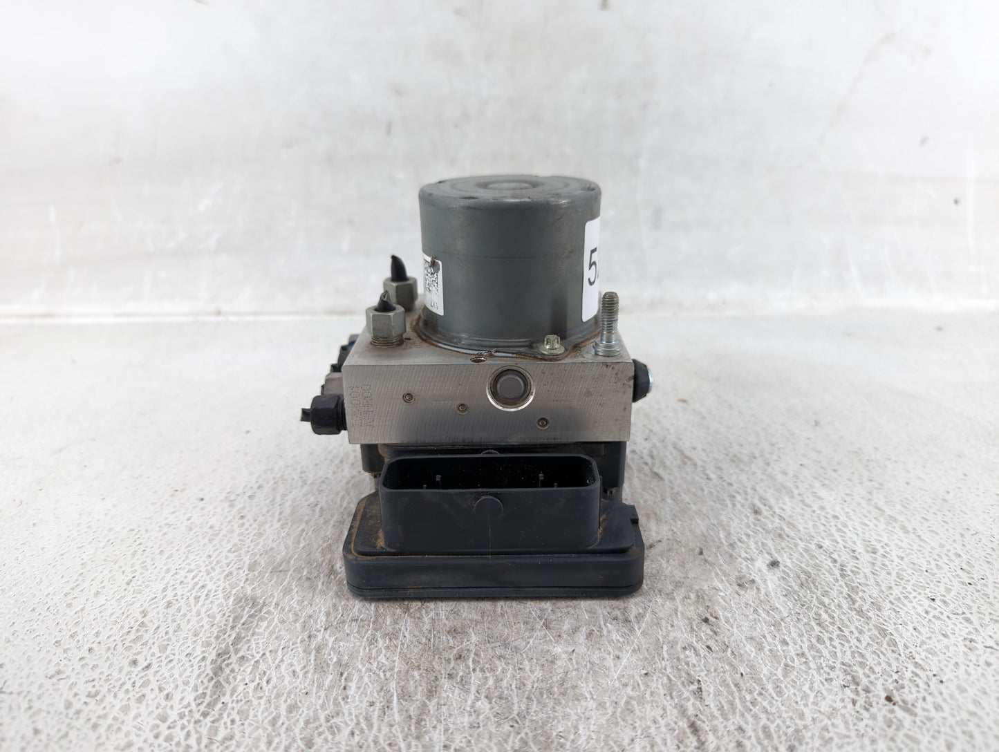 2017 Chevrolet Spark ABS Pump Control Module Replacement P/N:42483587 Fits OEM Used Auto Parts - Oemusedautoparts1.com