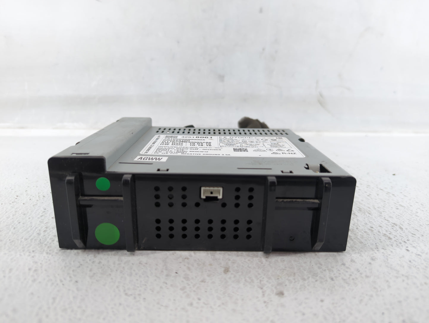 2017-2017 Chevrolet Spark Am Fm Cd Player Radio Receiver - Oemusedautoparts1.com