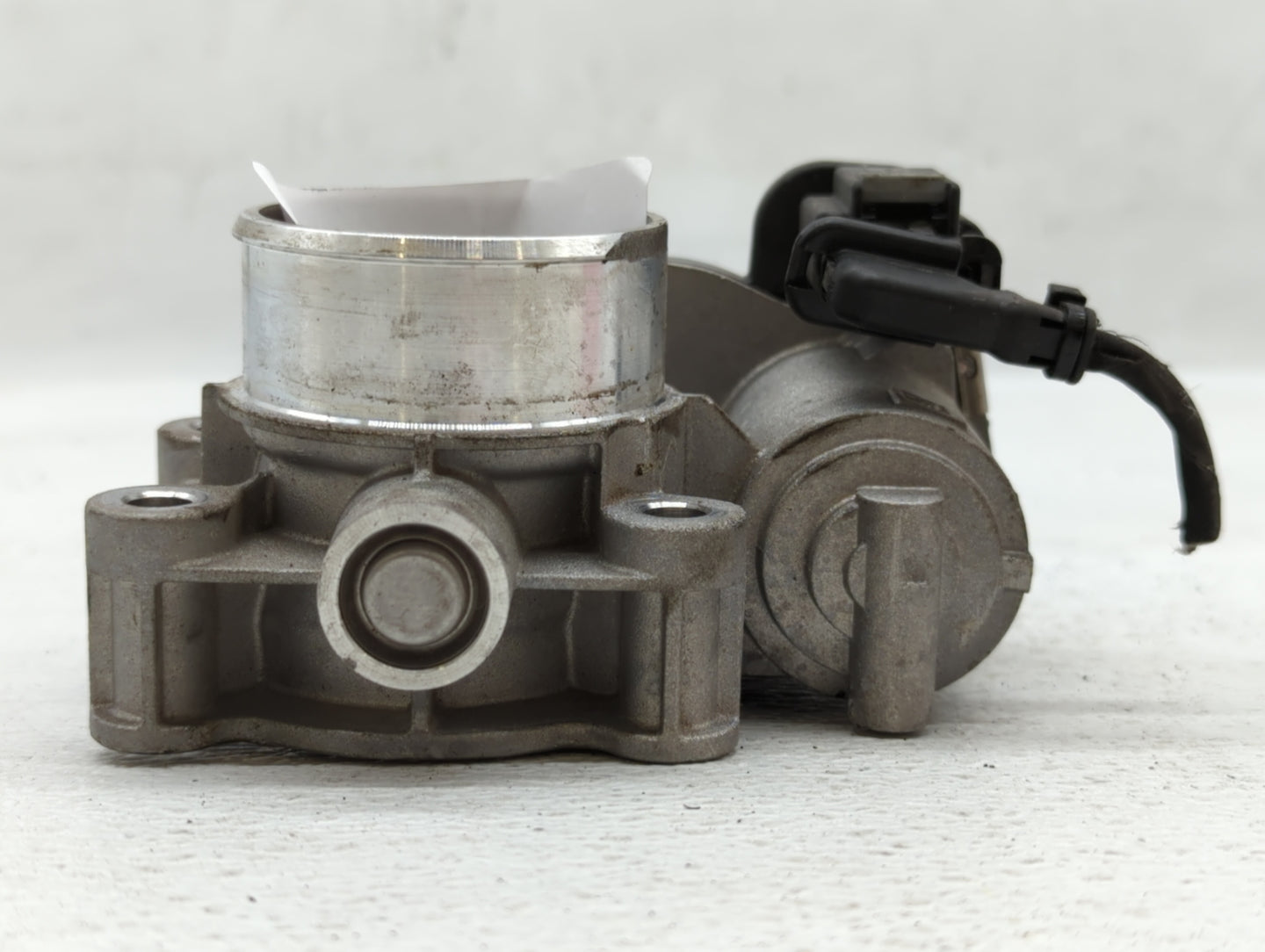 2016-2022 Chevrolet Spark Throttle Body P/N:12673014 Fits Fits 2016 2017 2018 2019 2020 2021 2022 OEM Used Auto Parts - Oemu