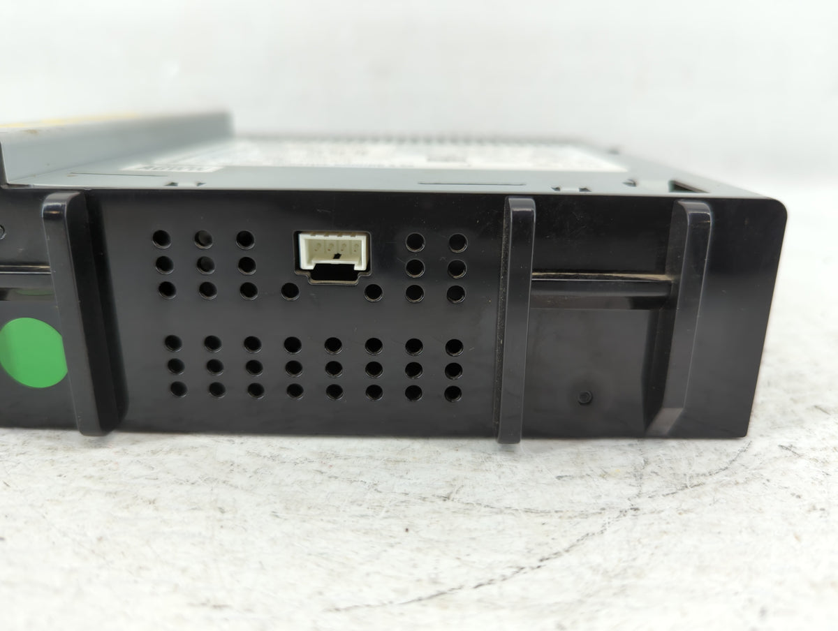 2017-2017 Chevrolet Spark Am Fm Cd Player Radio Receiver 554450 - Oemusedautoparts1.com