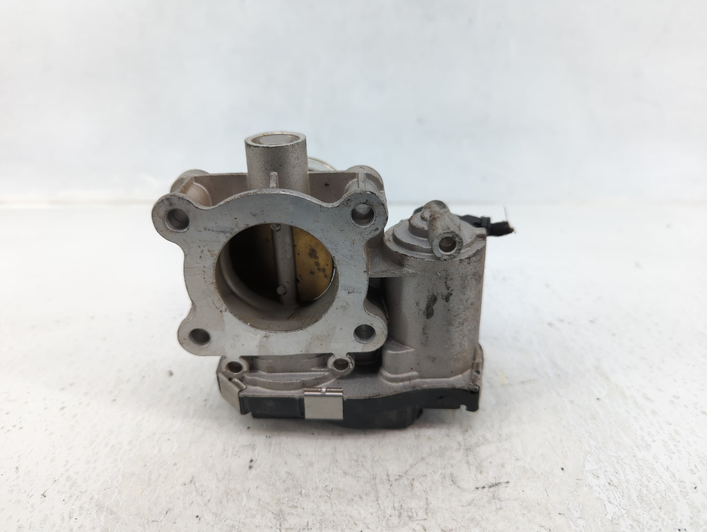 2016-2022 Chevrolet Spark Throttle Body P/N:1267 3014 Fits Fits 2016 2017 2018 2019 2020 2021 2022 OEM Used Auto Parts - Oem