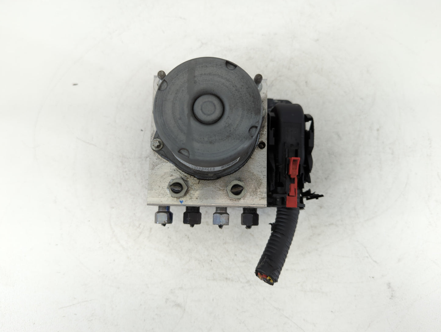 2017 Chevrolet Spark ABS Pump Control Module Replacement P/N:42483587 Fits OEM Used Auto Parts - Oemusedautoparts1.com