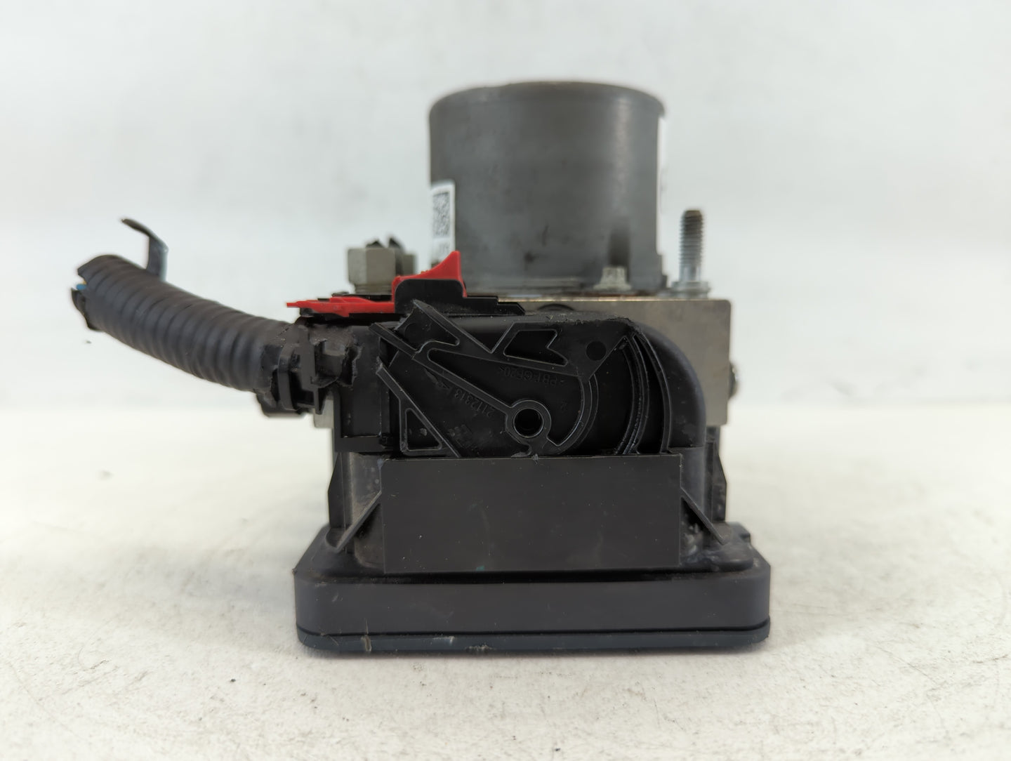 2017 Chevrolet Spark ABS Pump Control Module Replacement P/N:42483587 Fits OEM Used Auto Parts - Oemusedautoparts1.com