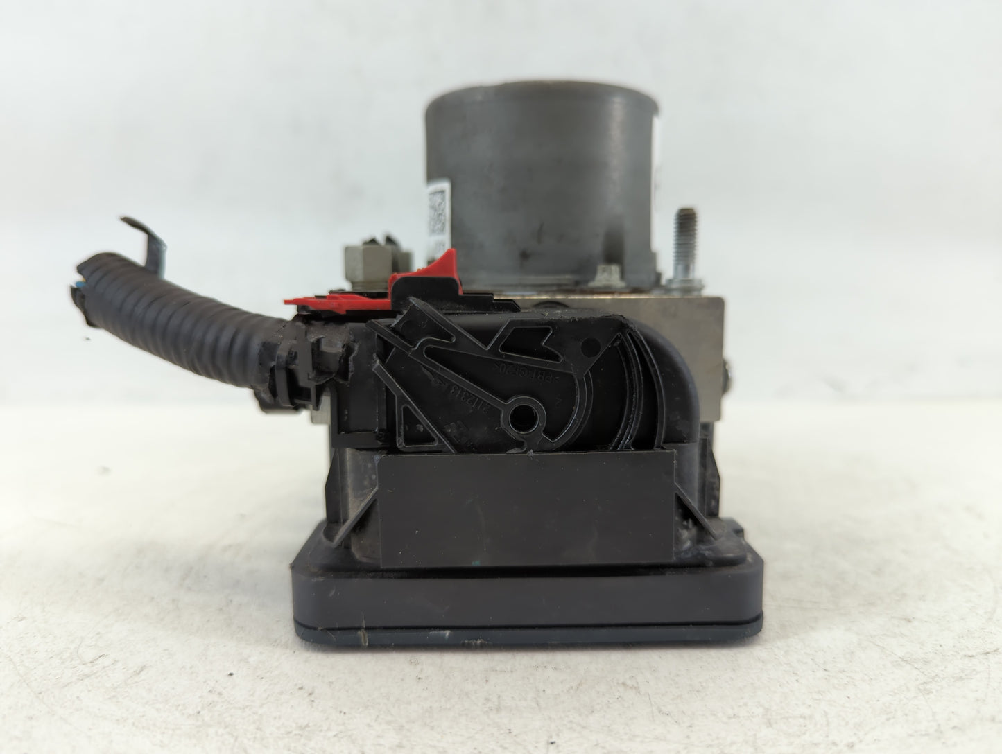 2017 Chevrolet Spark ABS Pump Control Module Replacement P/N:42483587 Fits OEM Used Auto Parts - Oemusedautoparts1.com