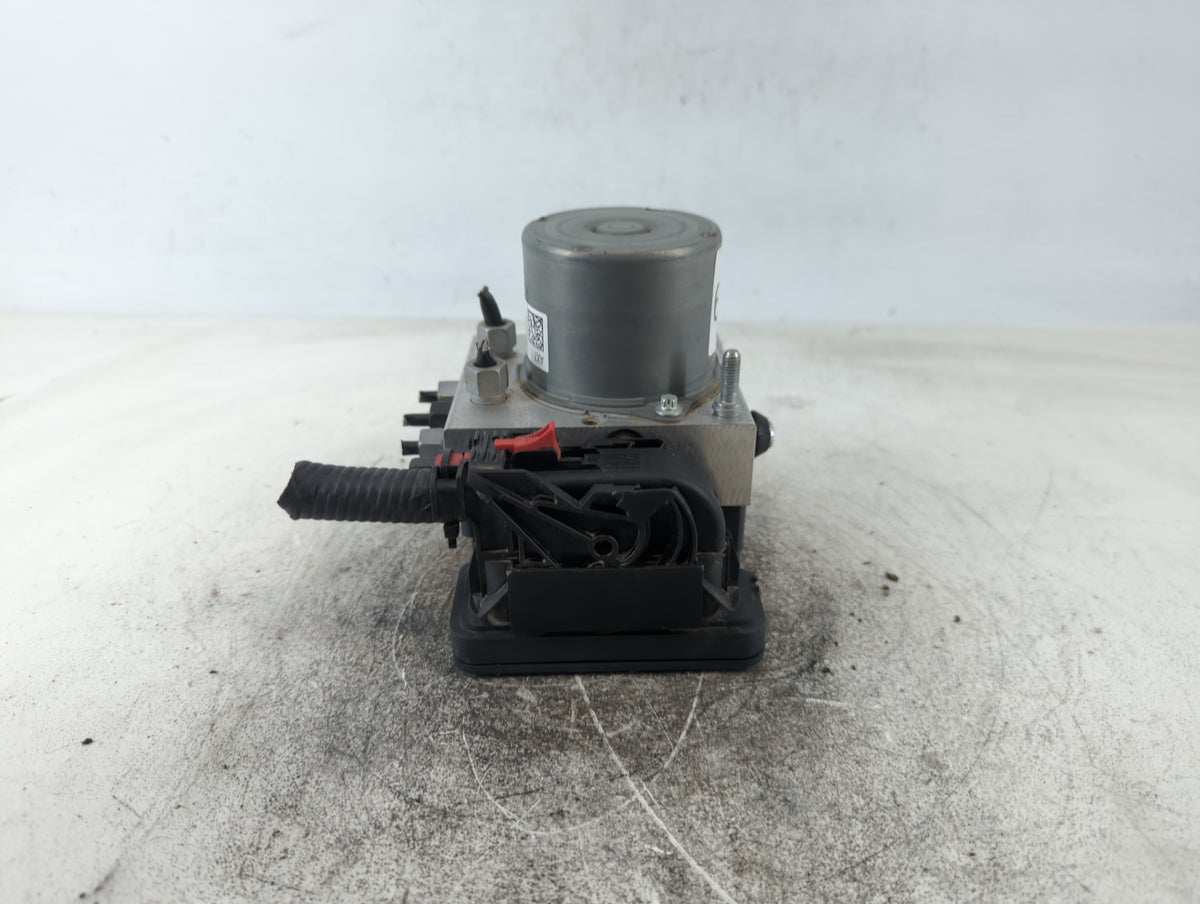 2017 Chevrolet Spark Anti-Lock Brake ABS Pump Module Actuator OEM P/N:42483587 Fits OEM Used Auto Parts - Oemusedautoparts1.