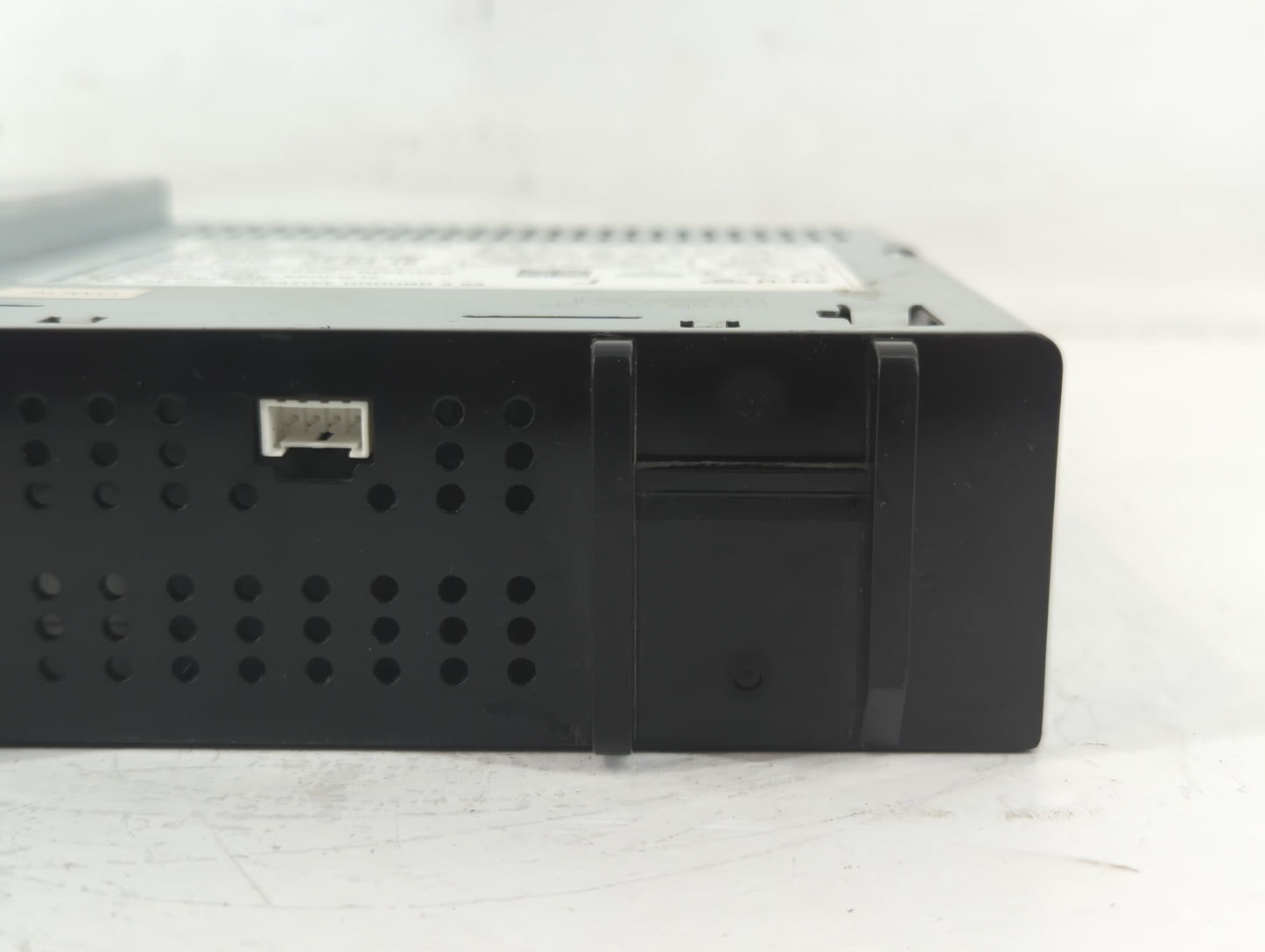 2017 Chevrolet Spark Radio AM FM Cd Player Receiver Replacement P/N:42518059 Fits Fits 2018 2019 OEM Used Auto Parts - Oemus