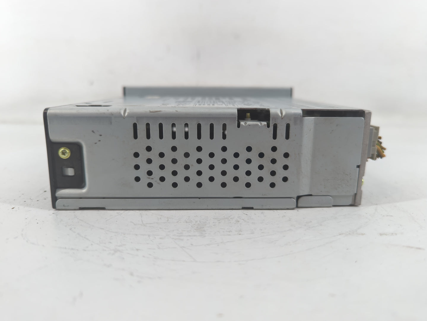 2017 Chevrolet Spark Radio AM FM Cd Player Receiver Replacement P/N:42518059 Fits Fits 2018 2019 OEM Used Auto Parts - Oemus