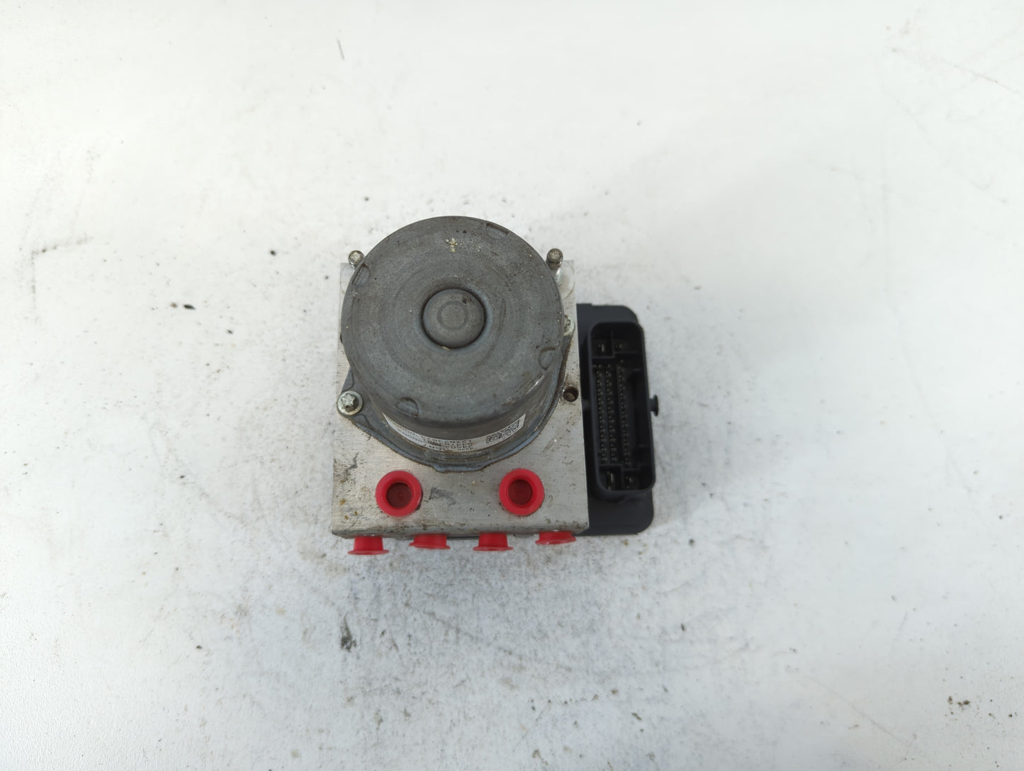 2017 Chevrolet Spark ABS Pump Control Module Replacement P/N:42483587 Fits OEM Used Auto Parts - Oemusedautoparts1.com