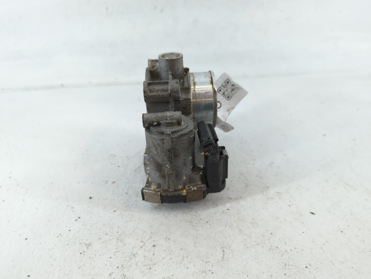 2016-2022 Chevrolet Spark Throttle Body P/N:12673014 Fits Fits 2016 2017 2018 2019 2020 2021 2022 OEM Used Auto Parts - Oemu