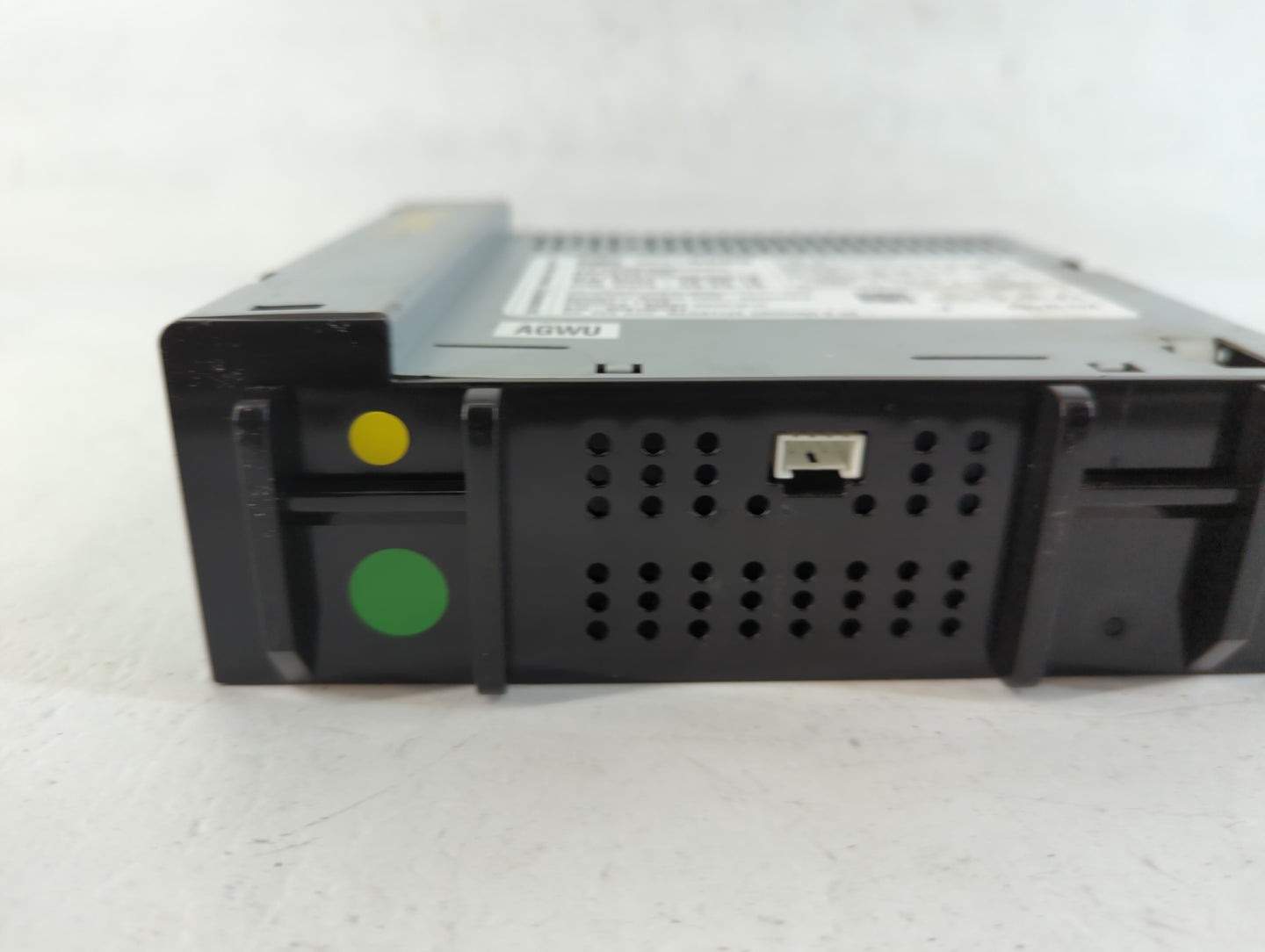 2016-2019 Chevrolet Spark Am Fm Cd Player Radio Receiver - Oemusedautoparts1.com