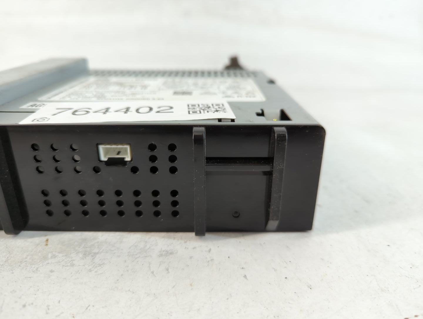 2016-2019 Chevrolet Spark Am Fm Cd Player Radio Receiver - Oemusedautoparts1.com