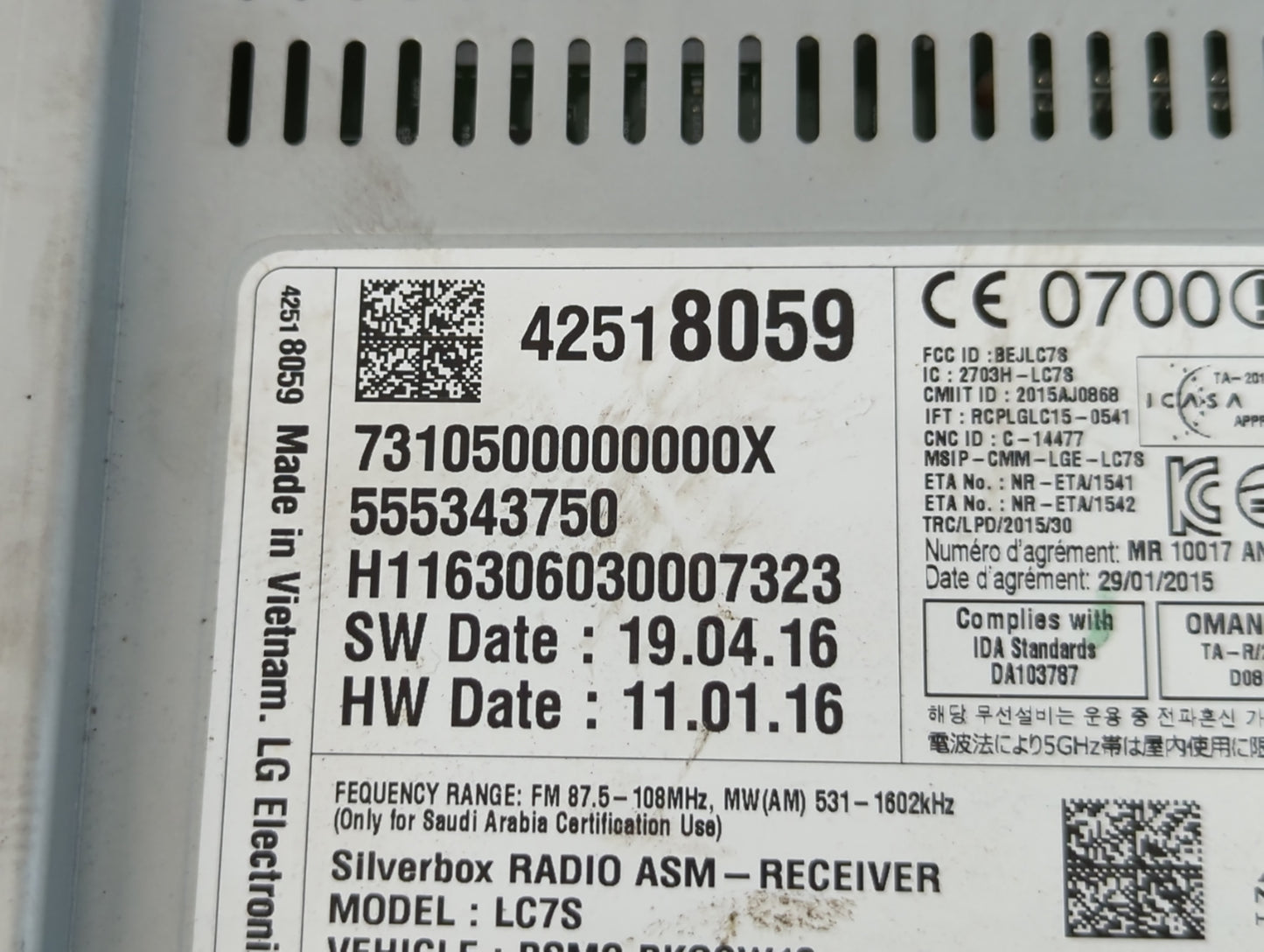 2016-2019 Chevrolet Spark Am Fm Cd Player Radio Receiver - Oemusedautoparts1.com
