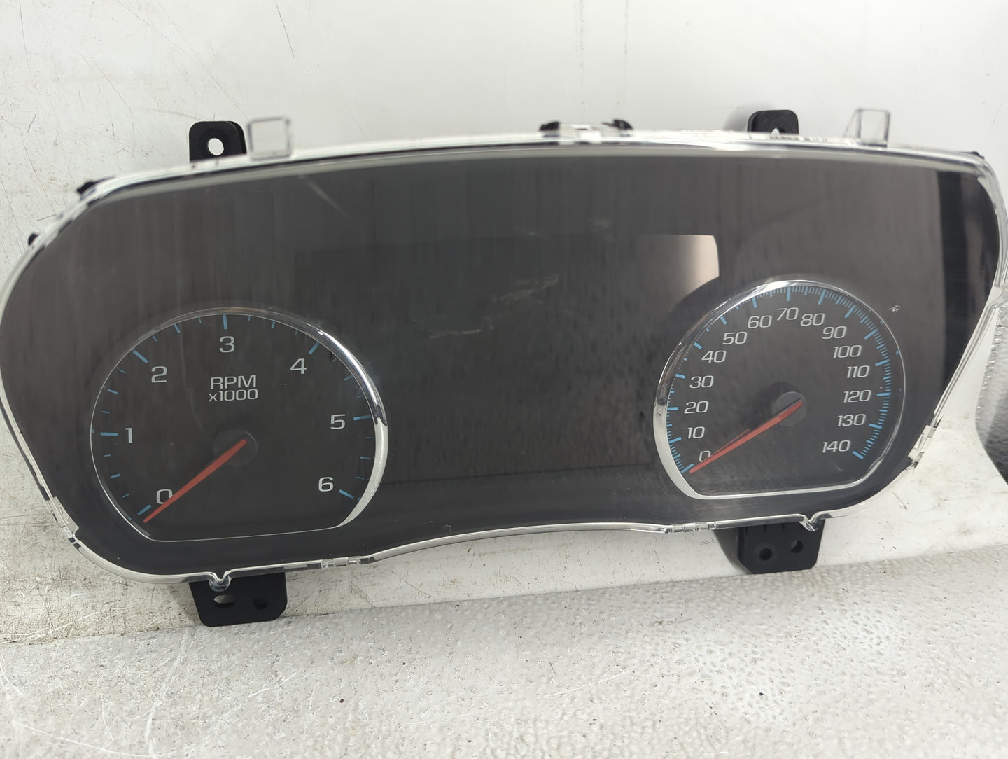 2017 Chevrolet Suburban Instrument Cluster Speedometer Gauges P/N:84201626 7110500000000X, 813075439, B117202A71091841 Miles