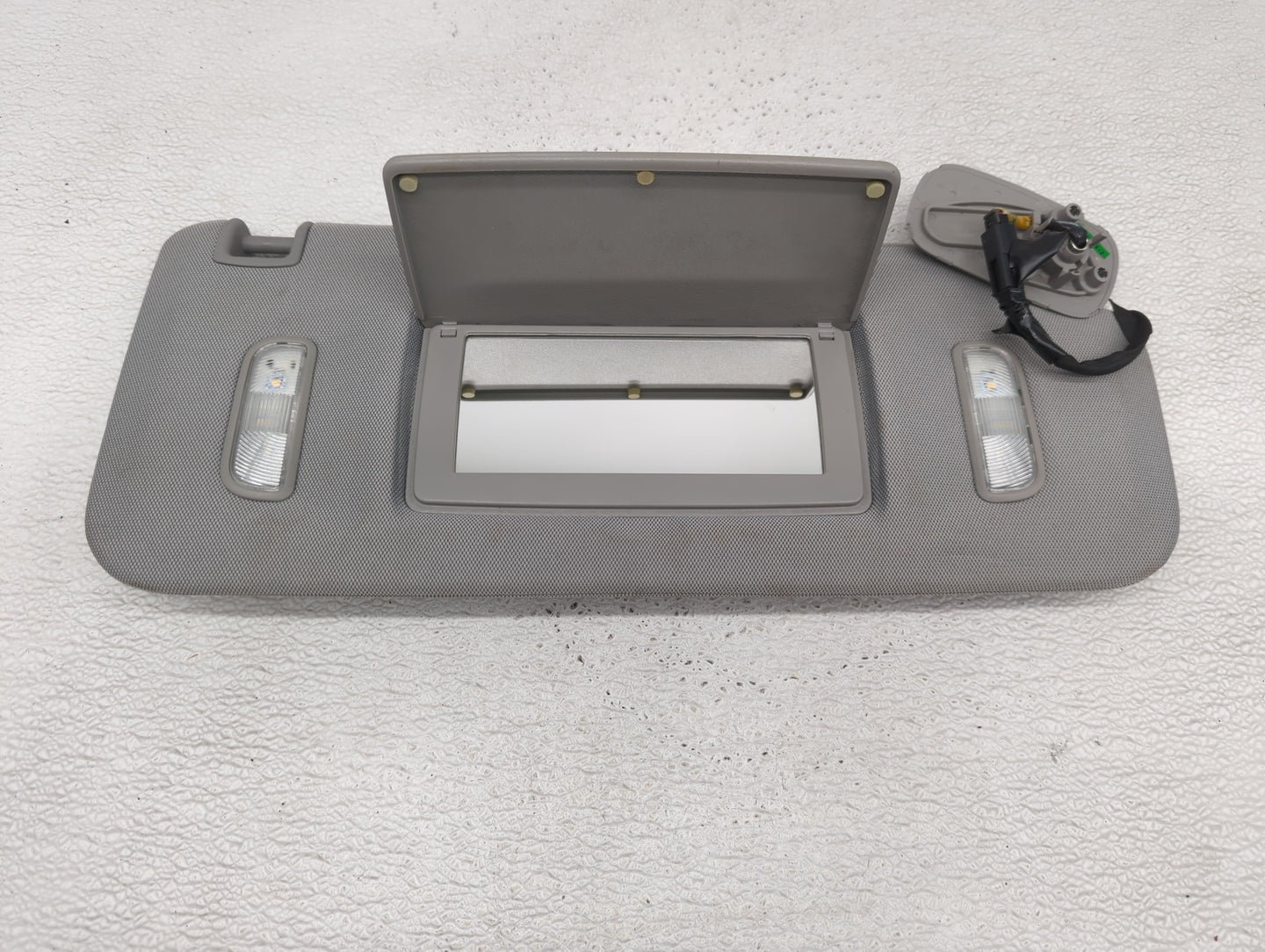 2017 Chevrolet Suburban 1500 Sun Visor Shade Replacement Passenger Right Mirror Fits Fits 2015 2016 2018 2019 2020 OEM Used 