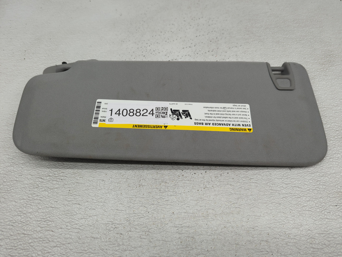 2017 Chevrolet Suburban 1500 Sun Visor Shade Replacement Passenger Right Mirror Fits Fits 2015 2016 2018 2019 2020 OEM Used 