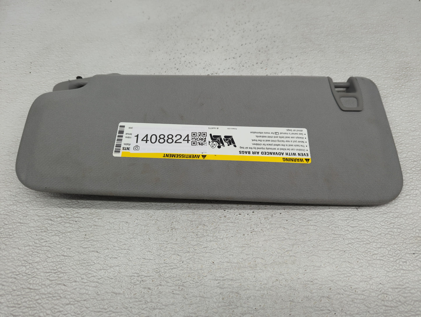 2017 Chevrolet Suburban 1500 Sun Visor Shade Replacement Passenger Right Mirror Fits Fits 2015 2016 2018 2019 2020 OEM Used 