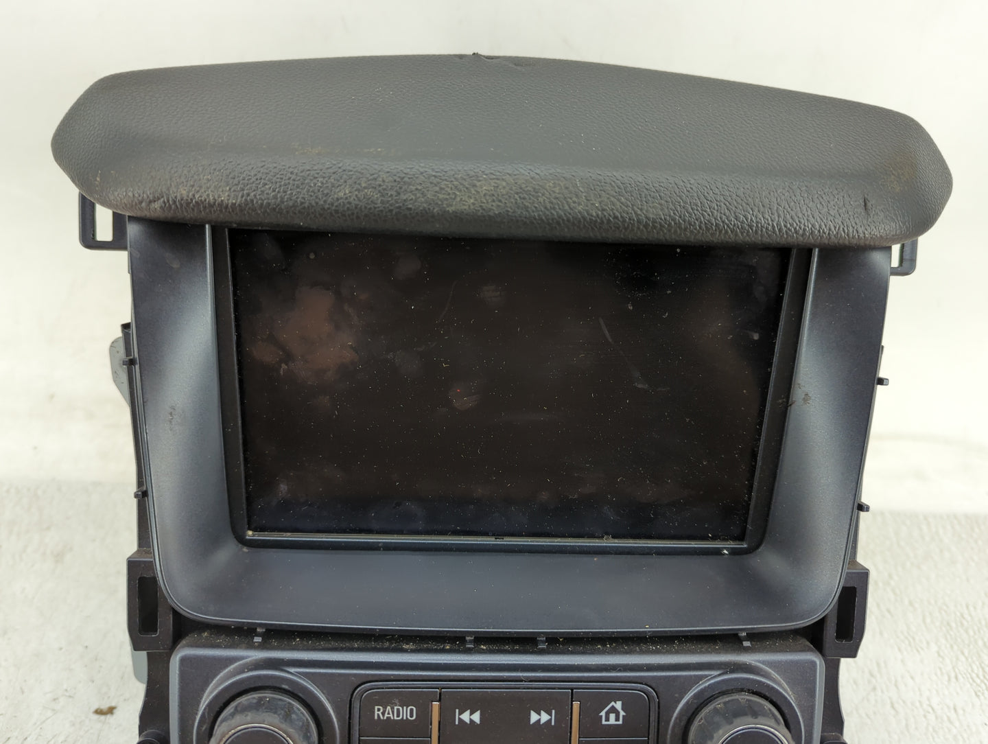 2017 Chevrolet Suburban 1500 Radio AM FM Cd Player Receiver Replacement P/N:84096260 Fits Fits 2018 2019 2020 OEM Used Auto 