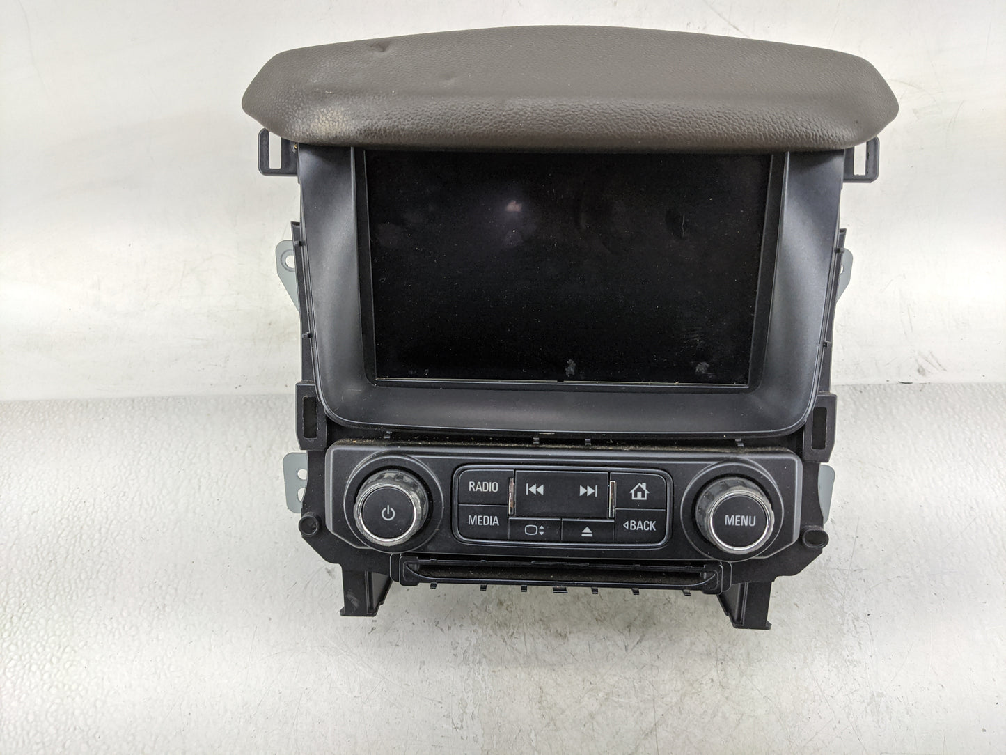 2017 Chevrolet Suburban 1500 Radio AM FM Cd Player Receiver Replacement Fits Fits 2018 2019 2020 OEM Used Auto Parts - Oemus