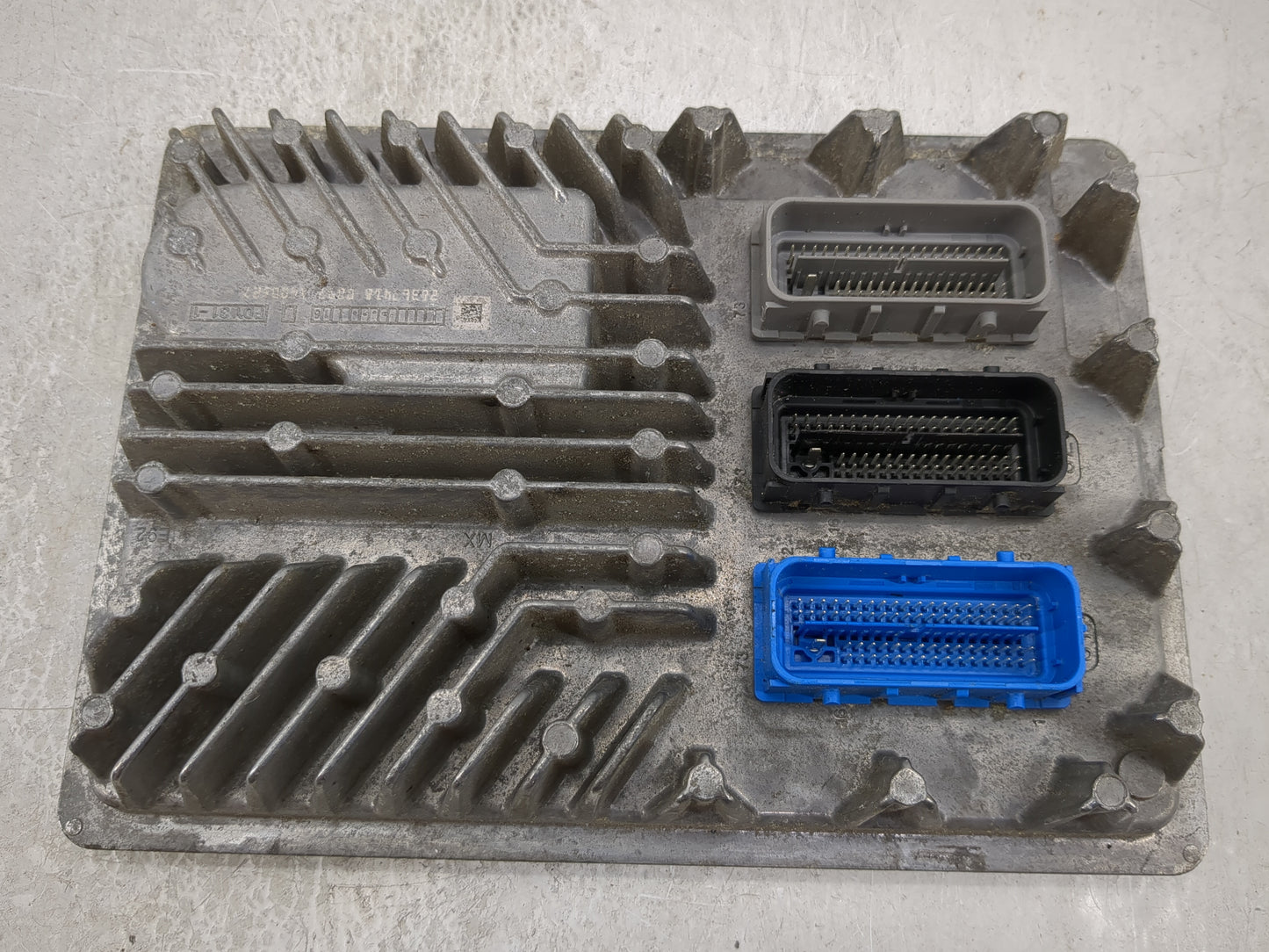 2017 Chevrolet Suburban 1500 PCM Engine Control Computer ECU ECM PCU OEM P/N:12678939 13101010000000X Fits Fits 2016 2018 OE