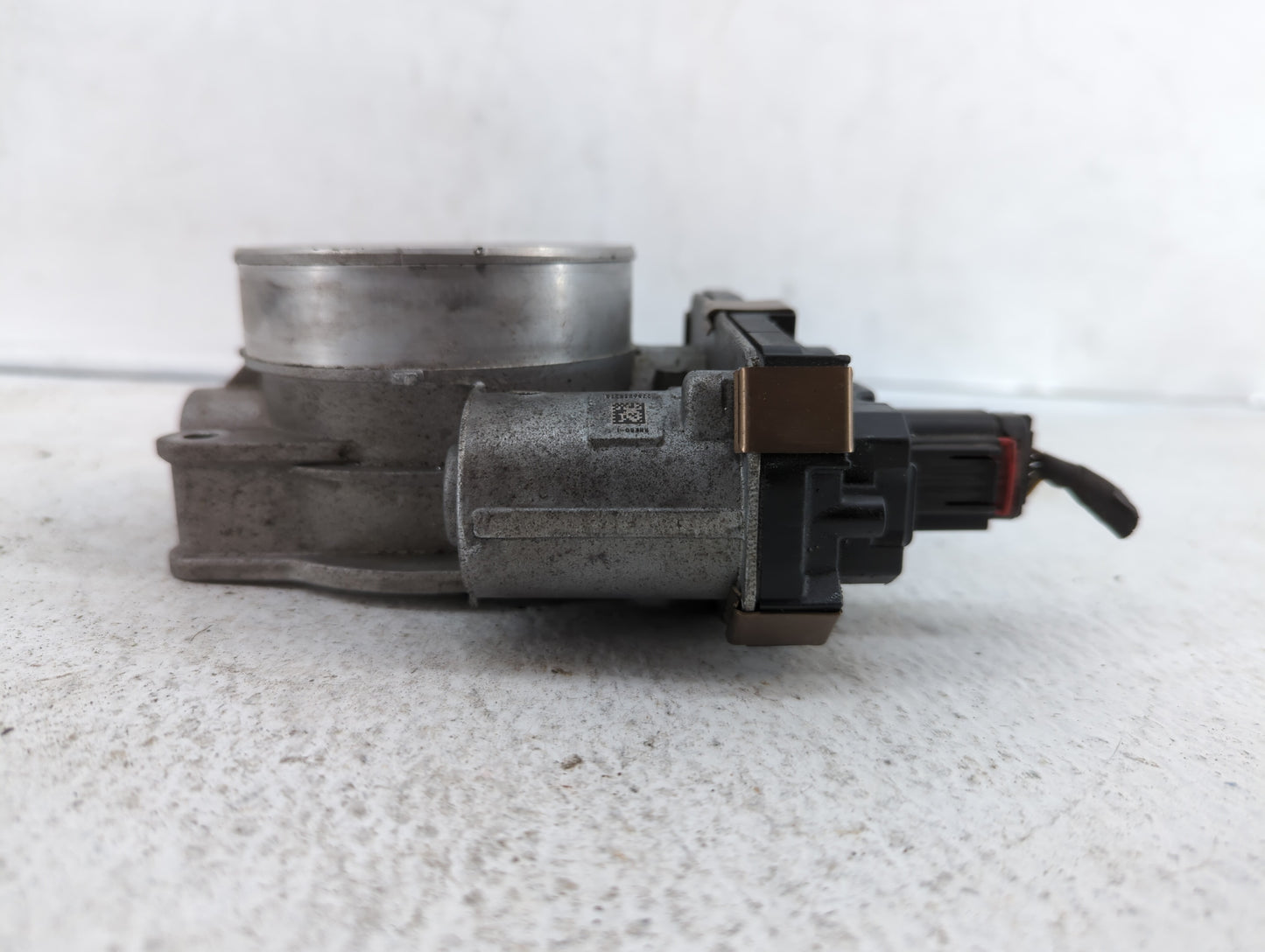 2017 Chevrolet Suburban 1500 Throttle Body P/N:12678224 12617792 Fits Fits 2014 2015 2016 2018 2019 OEM Used Auto Parts - Oe