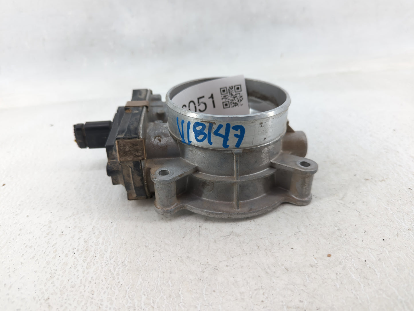 2017 Chevrolet Suburban 1500 Throttle Body P/N:12617792 Fits Fits 2014 2015 2016 2018 2019 2020 2021 2022 OEM Used Auto Part