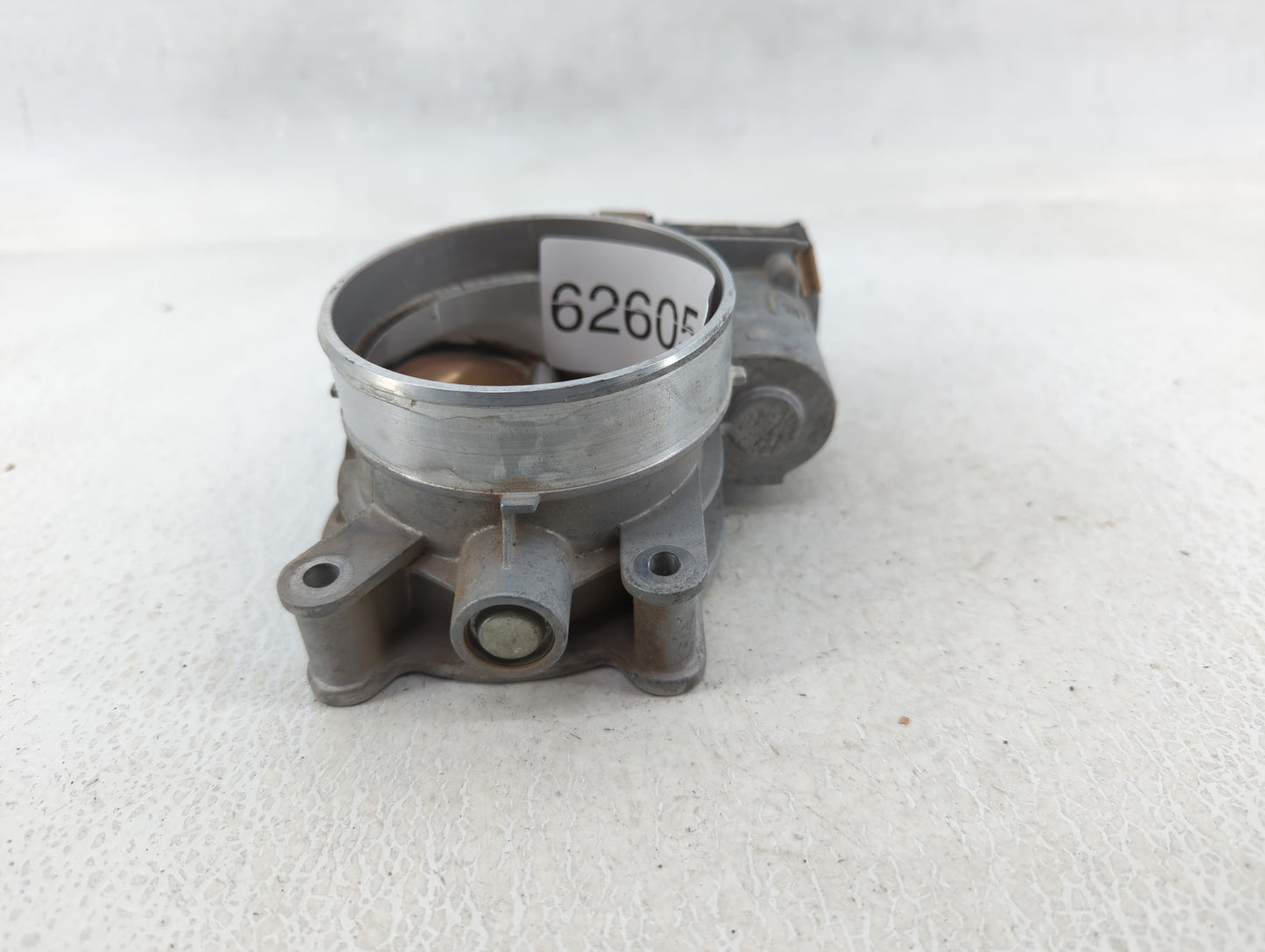 2017 Chevrolet Suburban 1500 Throttle Body P/N:12617792 Fits Fits 2014 2015 2016 2018 2019 2020 2021 2022 OEM Used Auto Part