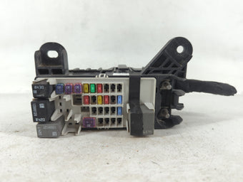 compare product 2017 Chevrolet Suburban 1500 Fusebox Fuse Box Panel Relay Module P/N:470-02 Fits Fits 2015 2016 2018 2019 2020 OEM Used Auto Parts