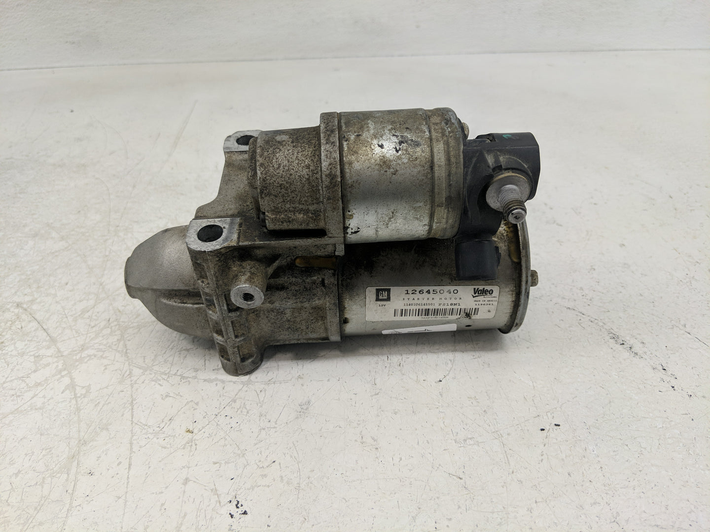2015-2020 Chevrolet Tahoe Car Starter Motor Solenoid OEM P/N:12645040 Fits Fits 2014 2015 2016 2017 2018 2019 2020 OEM Used 