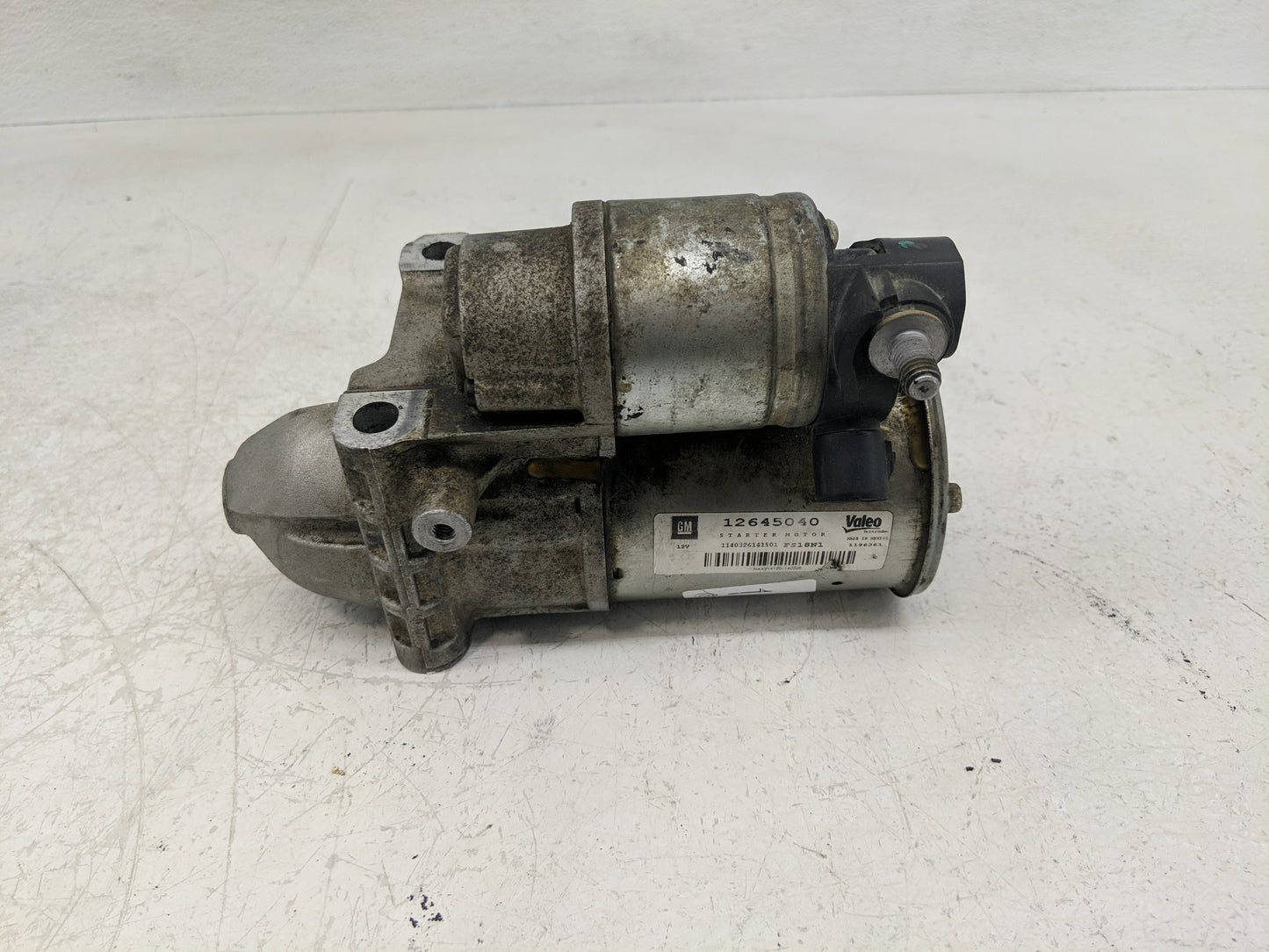 2015-2020 Chevrolet Tahoe Car Starter Motor Solenoid OEM P/N:12645040 Fits Fits 2014 2015 2016 2017 2018 2019 2020 OEM Used 