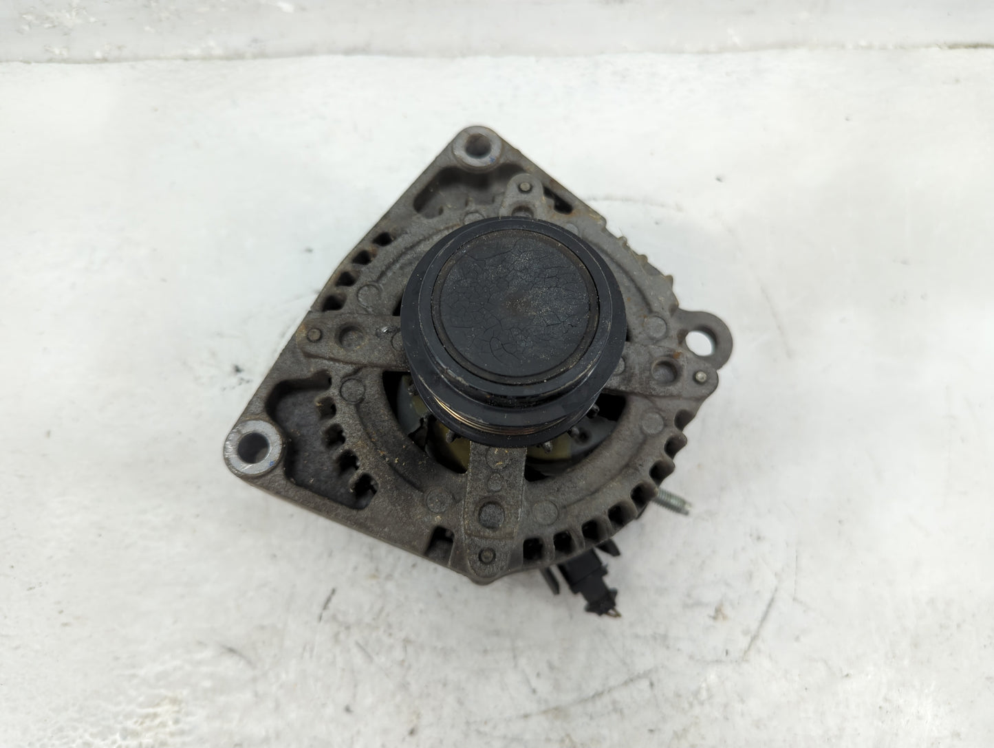 2015-2020 Chevrolet Tahoe Alternator Replacement Generator Charging Assembly Engine OEM P/N:TN104211-9111 23487089 Fits OEM 