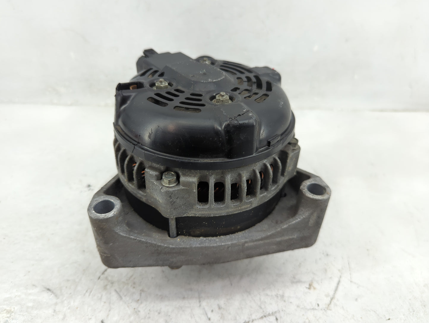 2015-2020 Chevrolet Tahoe Alternator Replacement Generator Charging Assembly Engine OEM P/N:TN104211-9111 23487089 Fits OEM 