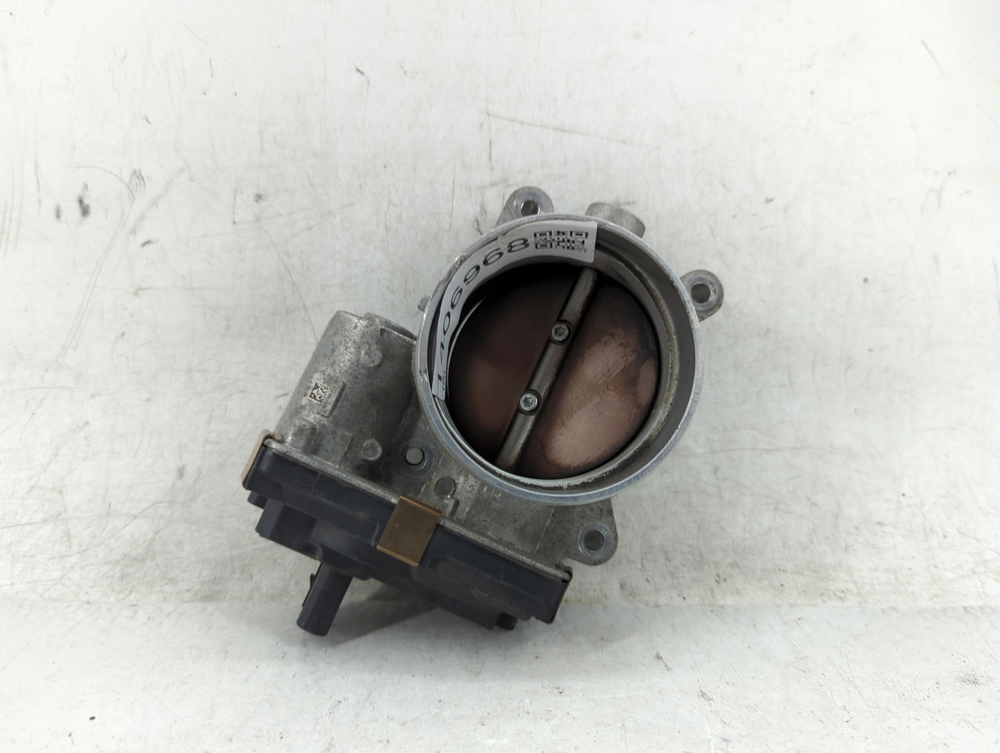 2015-2022 Chevrolet Tahoe Throttle Body P/N:12617792 Fits Fits 2014 2015 2016 2017 2018 2019 2020 2021 2022 OEM Used Auto Pa